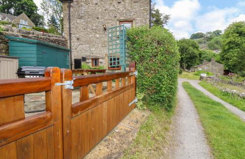 Battery Barn - Foto 28