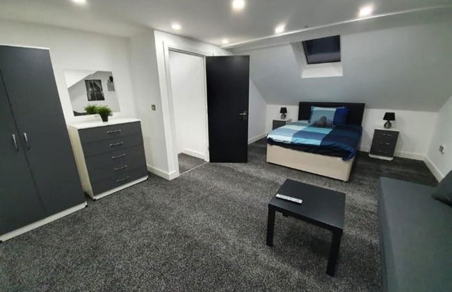 3 Bedrooms Apartments Near Town Center - Foto 2