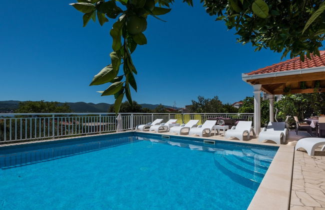 Holiday Villa Perna with Swimming Pool - Foto 13