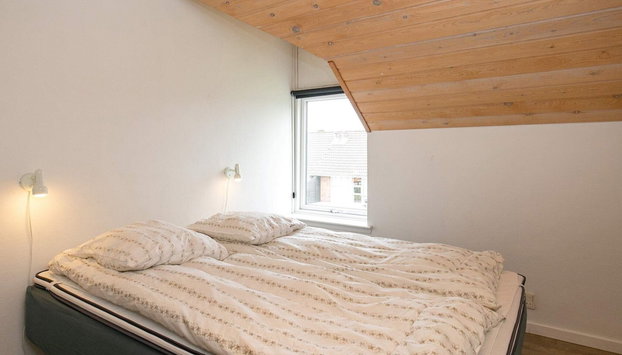 8 Person Holiday Home on a Holiday Park in Blavand - Foto 3, Habitación