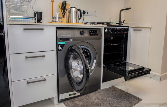 unreal homes - Photo 59