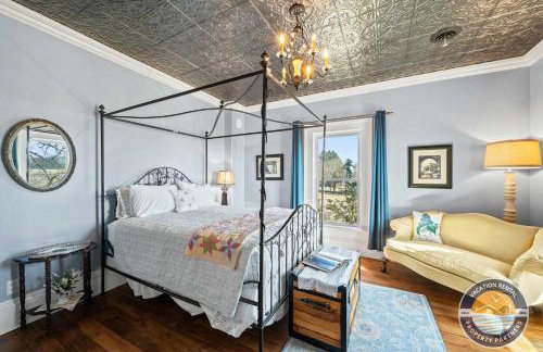 Historic 1868 Farmhouse Kettle Moraine Getaway - Foto 2