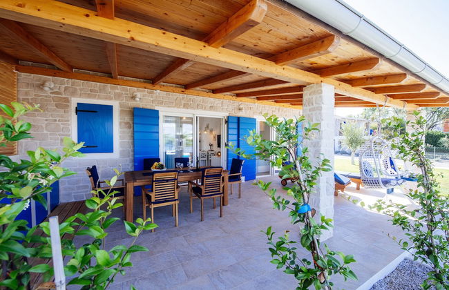 Dalmatian Pearls - Photo 20