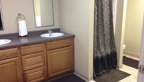 Spacious Countryside Getaway Ideal for Large Groups near Wichita, Kansas - Foto 3