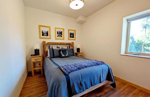 New Log Home, Hot Tub For 8, Views! - Foto 31