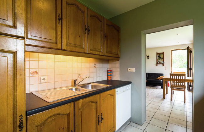 Perfect Spot on Edge of Large Woods with Hot Tub - Photo 2