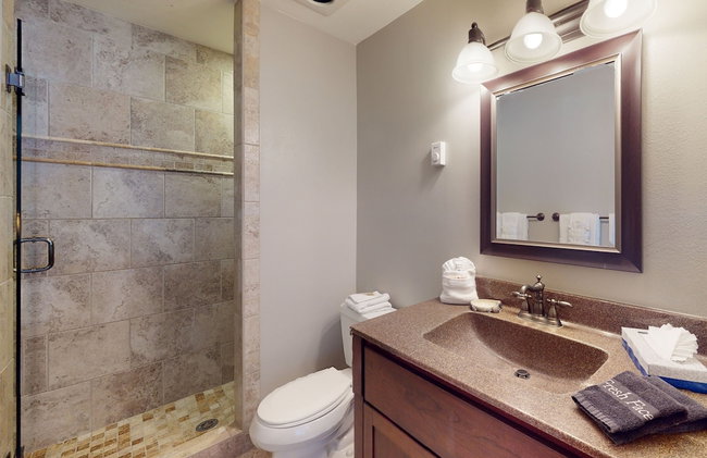 Pine Ridge Condominiums - Photo 34