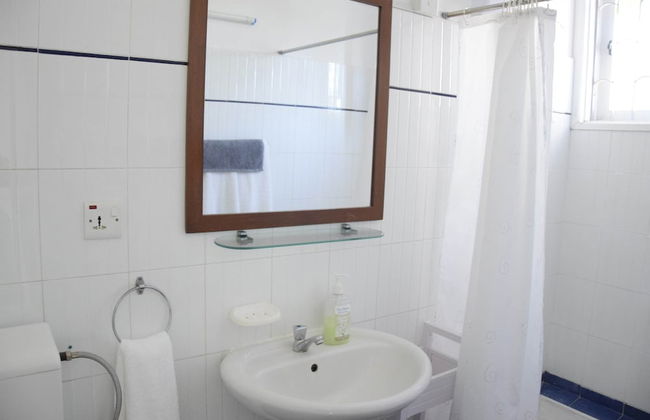 Residence With 6 Seafront Bungalows and Swimming - Foto 26