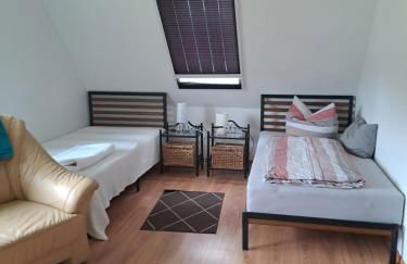 Monteur- und Ferienwohnung in Hainichen - Obergeschoss oder Dachgeschoss - Familie Weber - Foto 4