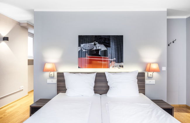 Living-World - Foto 29