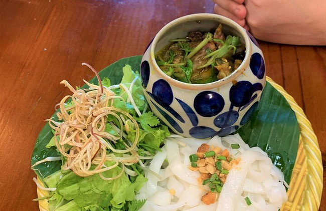 Da nang Helping Hand Food Trail (Da nang Food Tour) - Photo 13
