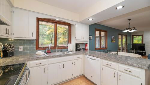 Plum Creek - Large home with 2 kitchens close to Pier Cove! - Foto 4