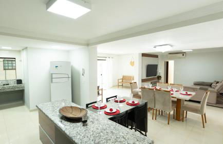 Jahu Center Home - Photo 43