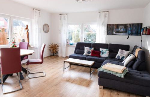 FH Ostfriesland to Huus, zw. Emden und Greetsiel - Foto 1