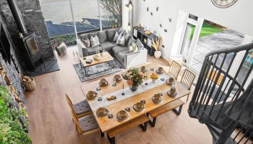 The Oaks Barn - A Countryside Luxury Rural Escape with Hot tub & Fire Pit! Tranquil Group Retreat - Sleeps 8, Pet Friendly & Off road Parking - By Blue Puffin Stays - Foto 3