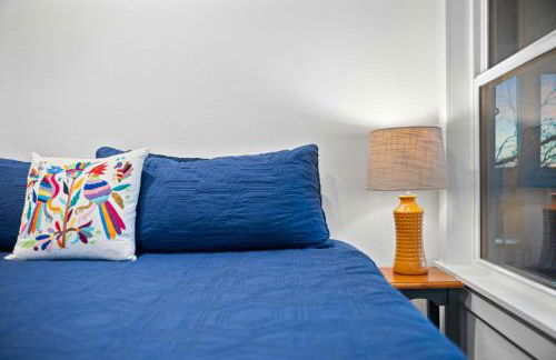 The Clifftop Perch, 70ft above the dry Blanco - Foto 40