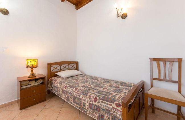 Dinos Walk to Beach Sea Views A C Wifi Car Not Required - 291 - Foto 17