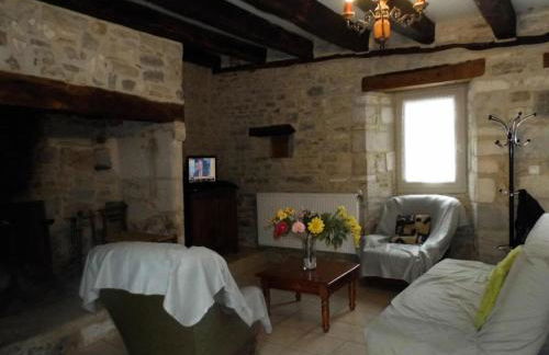 Gîte de France à Turenne 3 épis - Gîte de France 6 personnes MAE-9334 - Foto 8