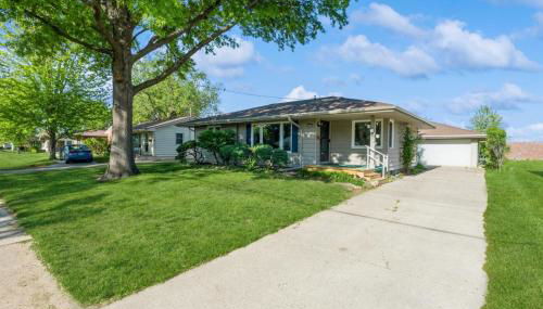 Fully Renovated Scandinavian Inspired Home - Foto 3