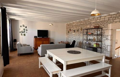 Une maraîchine en bord de conche avec barque sans linge de maison - Foto 10