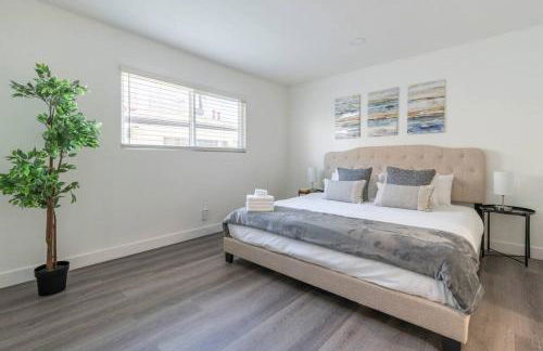 City Retreat Minutes to DT - Foto 36