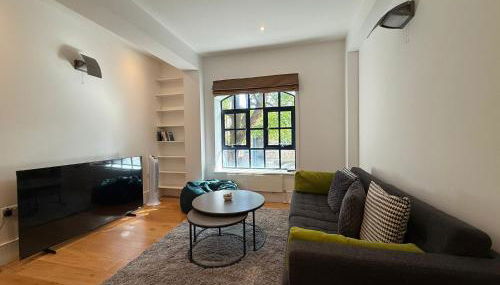 Modern 2 Bedroom Apartment in Kings Cross, London, N1 - Foto 1