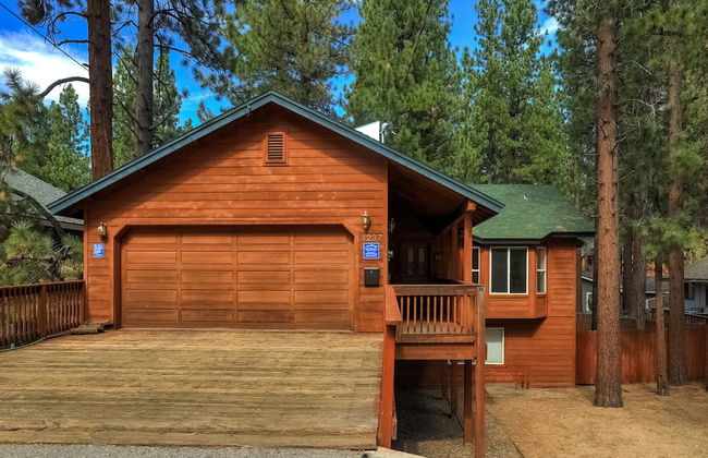 Montgomery Estates Bliss - Hot Tub, Pets, Family Fun! - Foto 45