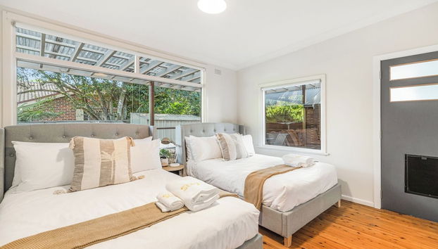 StayAU 4BRM Charming Home in Mt Colah - Foto 4, Servicio de la habitación