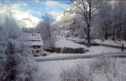 Chalet Enchanteur à Venosc avec Vue Panoramique et Jacuzzi - Photo 20