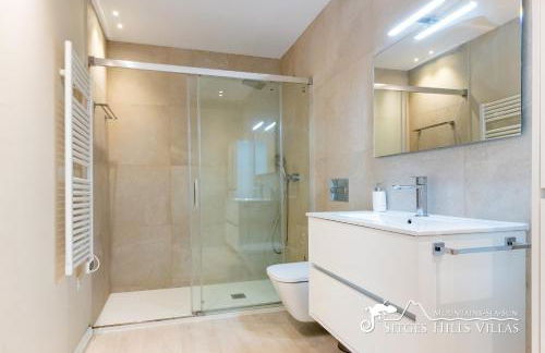 Cool and Stylish Villa Avanti with Private Pool, Beautiful Views and Air Conditioniing - Foto 18