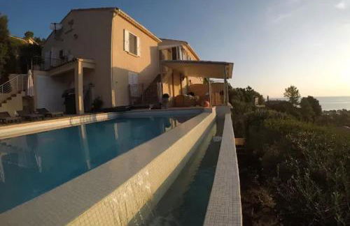 Villa avec vue sur la mer à Sari-Solenzara, piscine privée - Foto 18