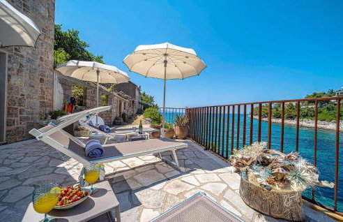 4 Bedroom Gorgeous Home In Korcula - Photo 22