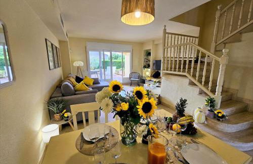 Fabulous Villa Chopos 5 - between sea and mountain - Foto 1