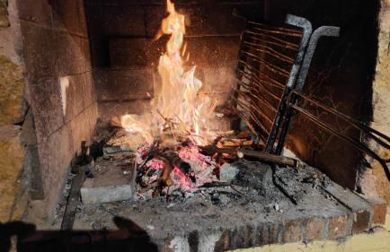 Refugio madera estilo árabe con estatuas, estanques y un pequeño zoo - Foto 35