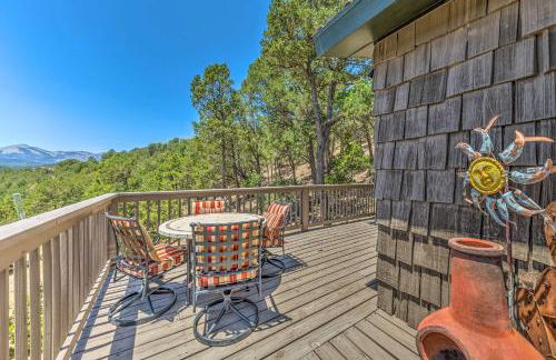 Scenic Hideaway with Deck and Grill about 6 Mi to Ruidoso! - Foto 26
