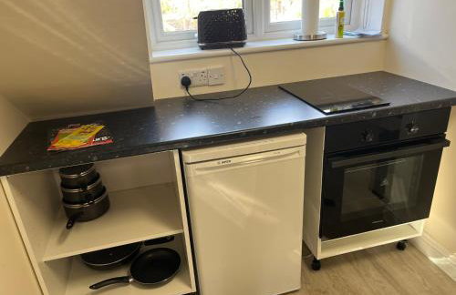 Quiet studio flat near University & QMC, King size bed - Foto 3