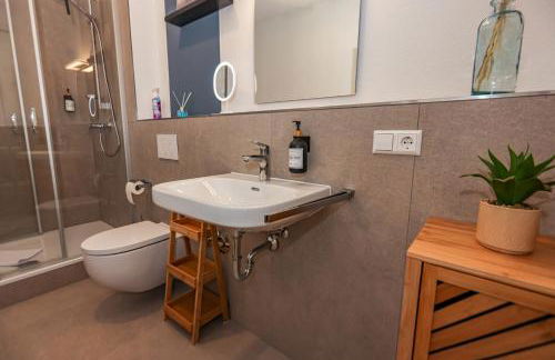 Black Forest -2- I Penthouse-Wohnung I Balkon mit Ausblick I Boxspring I Nespresso - Foto 21