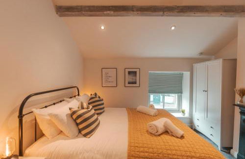 Bridge Apartment - Photo 2