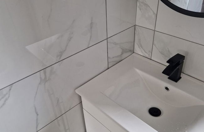 Captivating 2-bed Apartment in Tenby - Foto 19