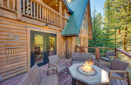 Spacious Packwood Cabin with Hot Tub - Near River - Foto 2