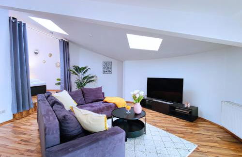 Großes modernes Loft mit Tischkicker, Billiard und Heimkino in Uni und Klinik Nähe - Foto 6