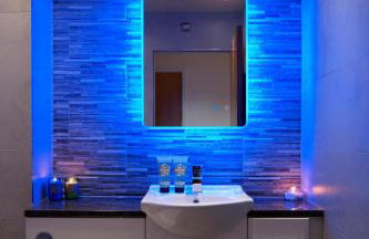 CITY CENTRE APARTMENT with Free Secure Underground Parking - Foto 49