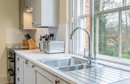 2 Bedroom apartment near Shifnal - great for business stays - VAT included - Foto 35