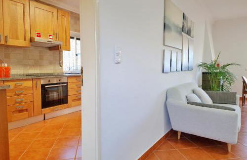 MBird Rosário Family House with Private Jacuzzi - Foto 33