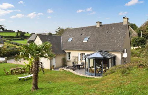 Pet Friendly Home In Omonville-La-Rogue - Foto 1