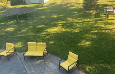 [4-BR/Sleeps 12] Family & Friends Home in Indiana - Foto 41