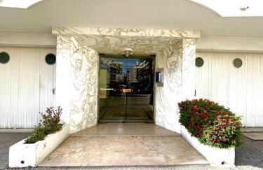 Appartement lumineux, rénové et à 10 min de la plage & parking - Cagnes sur Mer ! - Foto 14