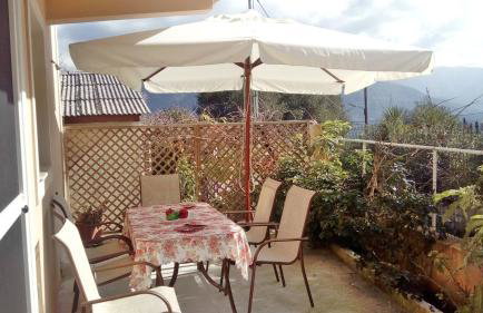 Flamiatos Garden Cottages - Photo 13