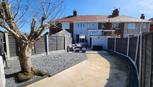 Delightful newly renovated 3-bed house with garden beach hut - Foto 3