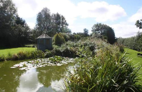 The Owl House - Hot Tub Adventures in Moreton - Pass the Keys - Foto 60